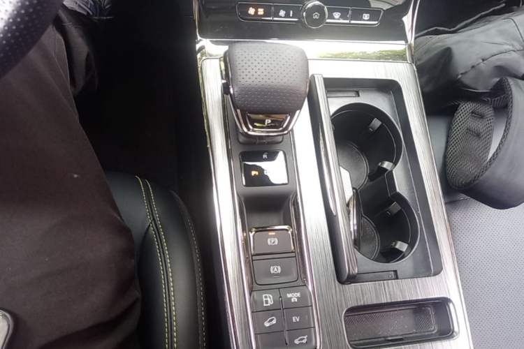 Used Roewe RX5 New Energy 2021 ePLUS National Trend Ronglin Luxury Edition Gear Lever