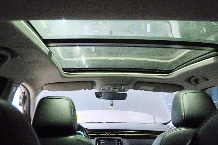Used Roewe RX5 New Energy 2021 ePLUS National Trend Ronglin Luxury Edition Headliner