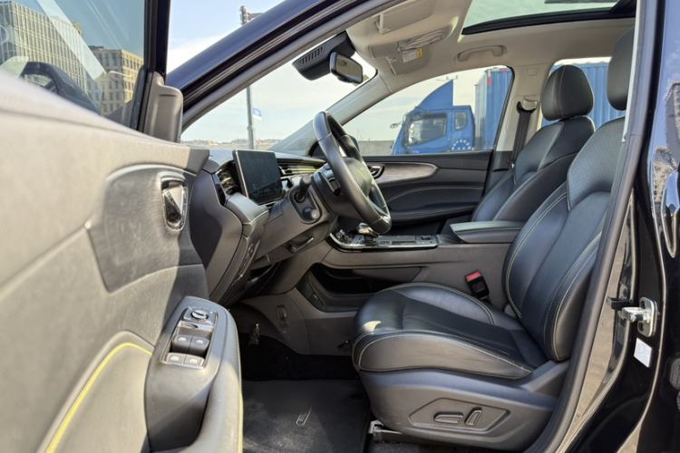 Used Roewe RX5 New Energy 2021 ePLUS National Trend Ronglin Flagship Edition Interior 3