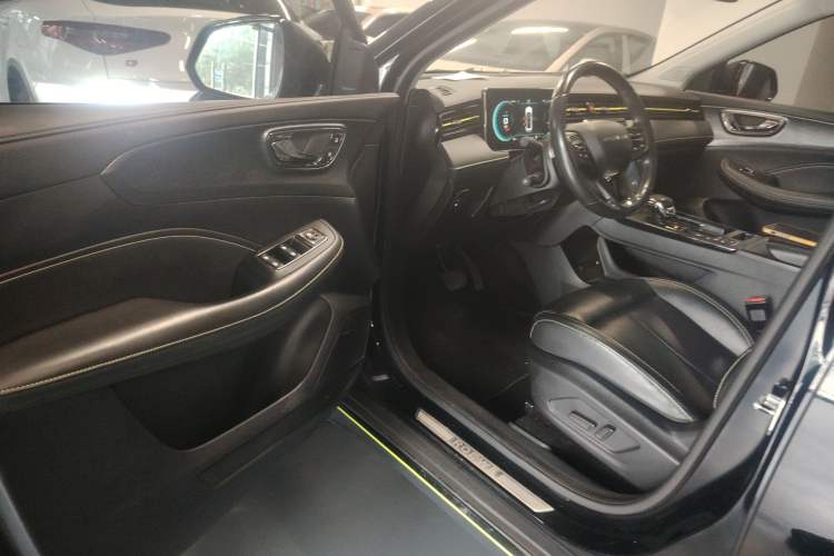 Used Roewe RX5 New Energy 2021 ePLUS National Trend Ronglin Luxury Edition Interior 3