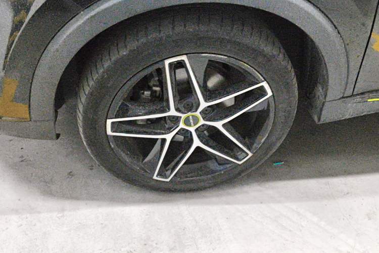 Used Roewe RX5 New Energy 2021 ePLUS National Trend Ronglin Luxury Edition Left Front Wheel Hub