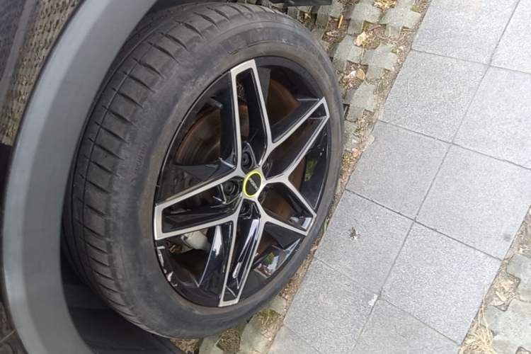 Used Roewe RX5 New Energy 2021 ePLUS National Trend Ronglin Luxury Edition Left Front Wheel Hub