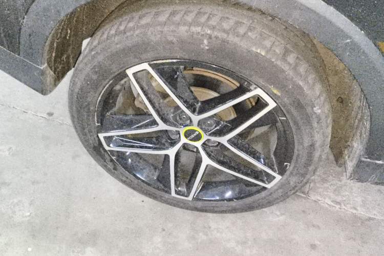 Used Roewe RX5 New Energy 2021 ePLUS National Trend Ronglin Luxury Edition Right Rear Wheel Hub