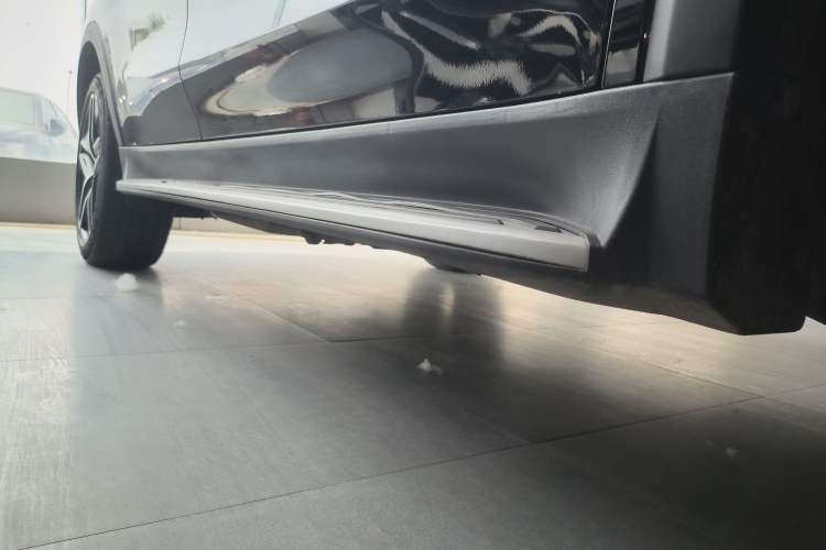 Used Roewe RX5 New Energy 2021 ePLUS National Trend Ronglin Luxury Edition Right Side Sill