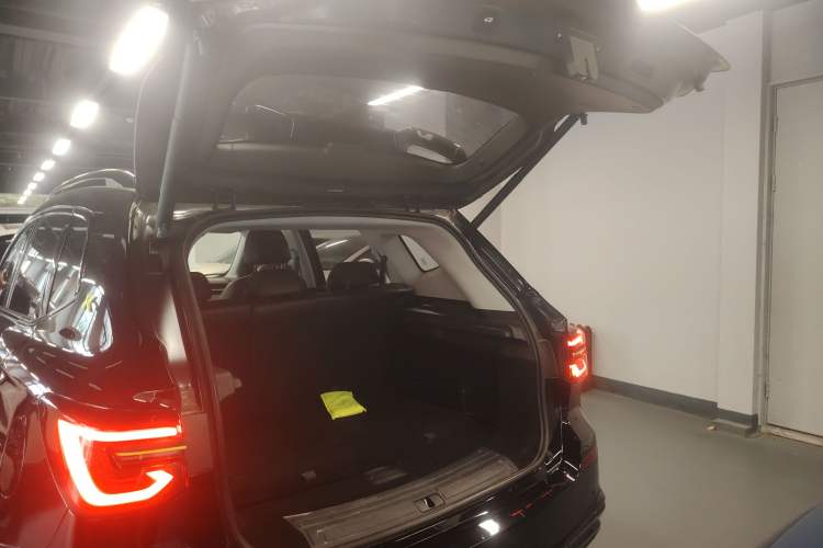 Used Roewe RX5 New Energy 2021 ePLUS National Trend Ronglin Luxury Edition Trunk
