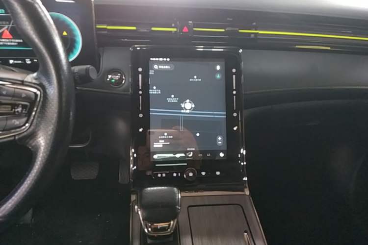 Used Roewe RX5 New Energy 2021 ePLUS National Trend Ronglin Luxury Edition Audio And AC Panel