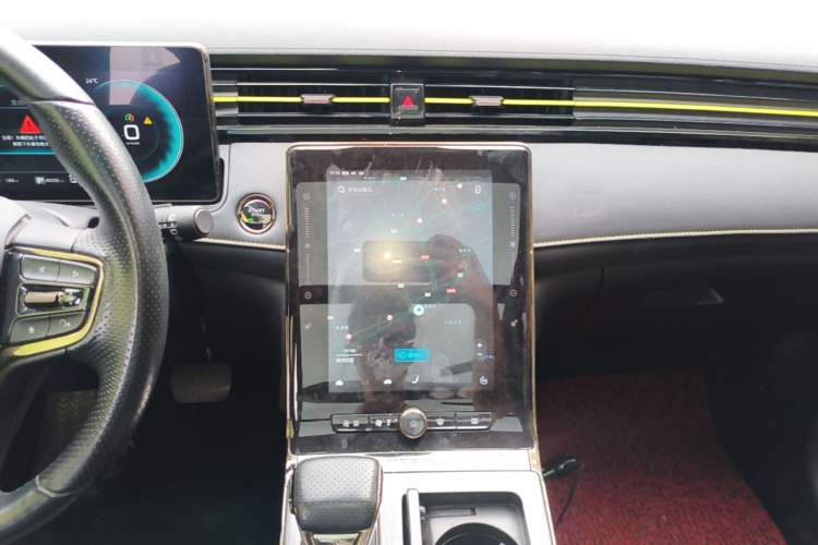 Used Roewe RX5 New Energy 2021 ePLUS National Trend Ronglin Luxury Edition Audio And AC Panel
