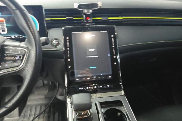 Used Roewe RX5 New Energy 2021 ePLUS National Trend Ronglin Luxury Edition Audio And AC Panel