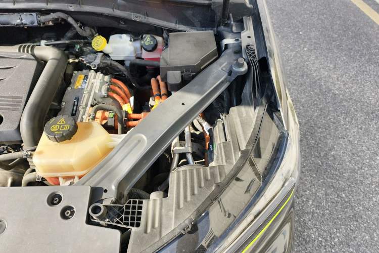 Used Roewe RX5 New Energy 2021 ePLUS National Trend Ronglin Luxury Edition Engine Bay Left