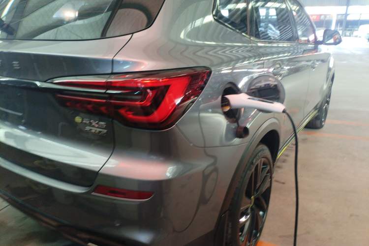 Used Roewe RX5 New Energy 2021 ePLUS National Trend Ronglin Flagship Edition Exterior 6