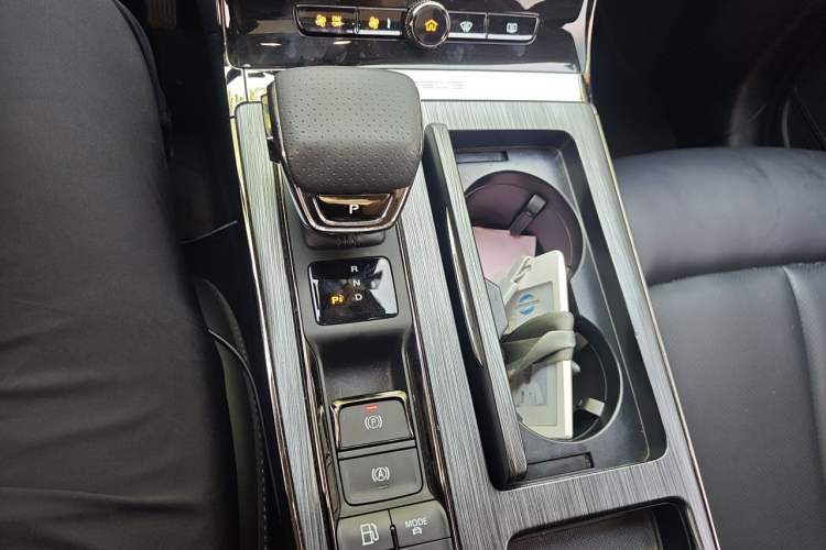 Used Roewe RX5 New Energy 2021 ePLUS National Trend Ronglin Luxury Edition Gear Lever