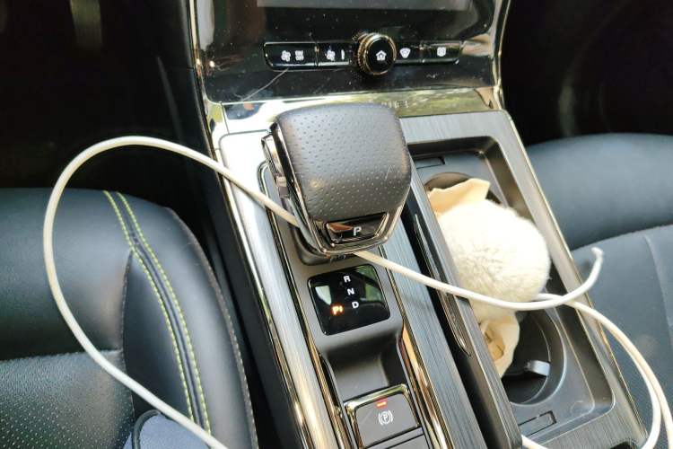 Used Roewe RX5 New Energy 2021 ePLUS National Trend Ronglin Luxury Edition Gear Lever