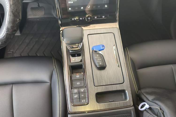 Used Roewe RX5 New Energy 2021 ePLUS National Trend Ronglin Luxury Edition Gear Lever
