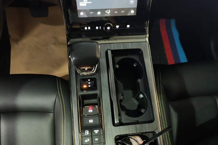 Used Roewe RX5 New Energy 2021 ePLUS National Trend Ronglin Luxury Edition Gear Lever