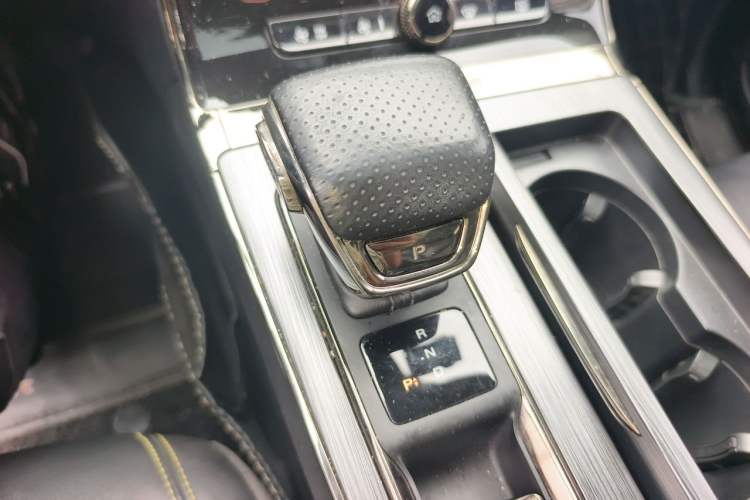Used Roewe RX5 New Energy 2021 ePLUS National Trend Ronglin Luxury Edition Gear Lever