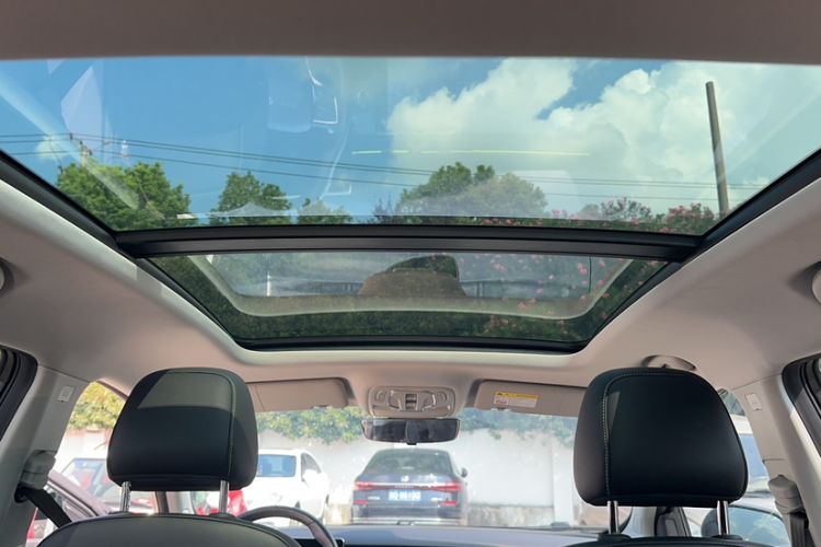 Used Roewe RX5 New Energy 2021 ePLUS National Trend Ronglin Luxury Edition Interior 10