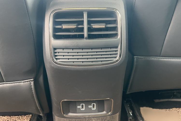 Used Roewe RX5 New Energy 2021 ePLUS National Trend Ronglin Luxury Edition Interior 4