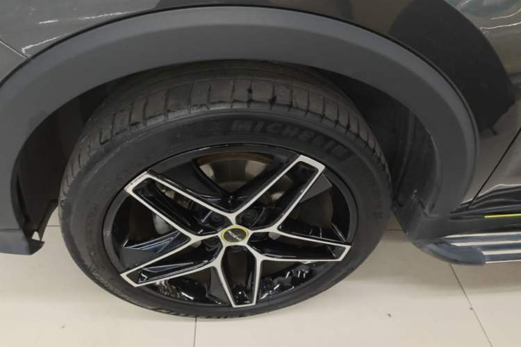 Used Roewe RX5 New Energy 2021 ePLUS National Trend Ronglin Luxury Edition Left Front Wheel Hub
