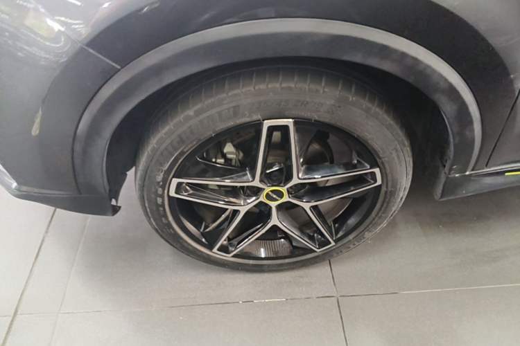 Used Roewe RX5 New Energy 2021 ePLUS National Trend Ronglin Luxury Edition Left Front Wheel Hub