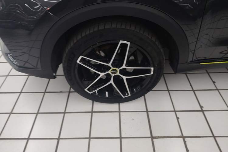 Used Roewe RX5 New Energy 2021 ePLUS National Trend Ronglin Luxury Edition Left Front Wheel Hub