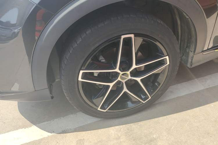 Used Roewe RX5 New Energy 2021 ePLUS National Trend Ronglin Luxury Edition Left Front Wheel Hub