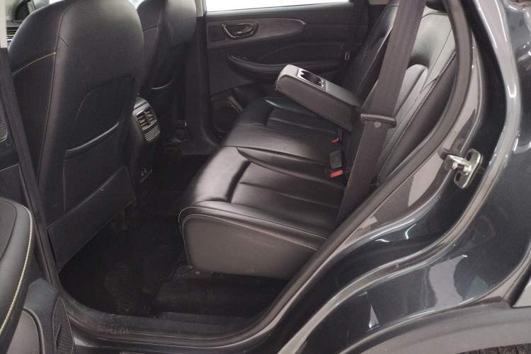 Used Roewe RX5 New Energy 2021 ePLUS National Trend Ronglin Luxury Edition Left Rear Seat