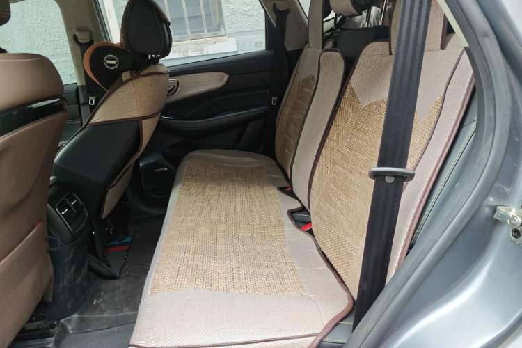 Used Roewe RX5 New Energy 2021 ePLUS National Trend Ronglin Luxury Edition Left Rear Seat
