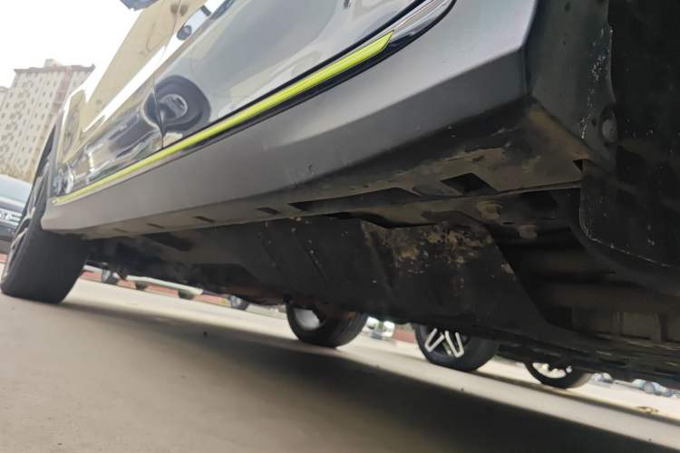 Used Roewe RX5 New Energy 2021 ePLUS National Trend Ronglin Luxury Edition Left Side Sill