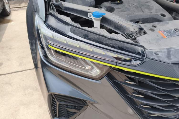 Used Roewe RX5 New Energy 2021 ePLUS National Trend Ronglin Luxury Edition Right Front Headlight