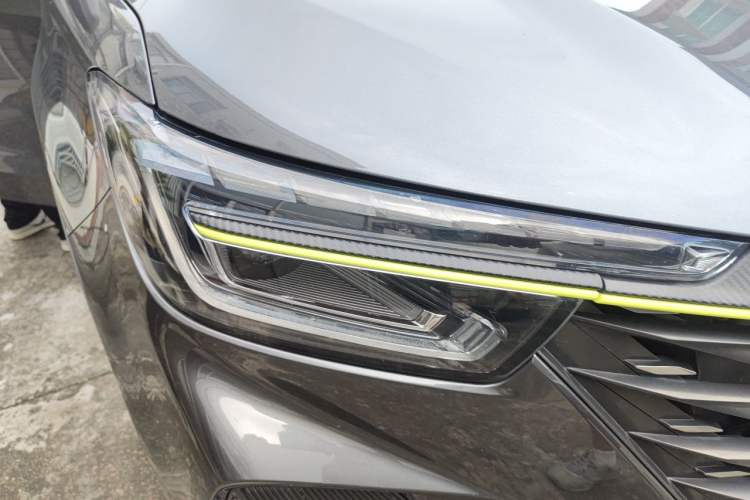 Used Roewe RX5 New Energy 2021 ePLUS National Trend Ronglin Flagship Edition Right Front Headlight