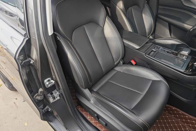 Used Roewe RX5 New Energy 2021 ePLUS National Trend Ronglin Luxury Edition Right Front Seat