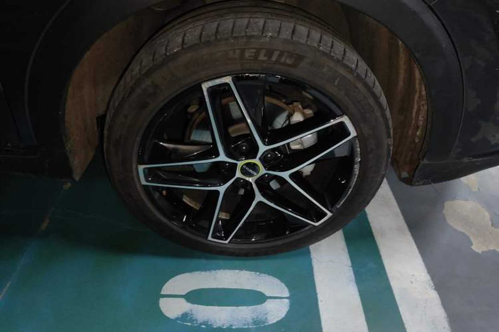 Used Roewe RX5 New Energy 2021 ePLUS National Trend Ronglin Luxury Edition Right Front Wheel Hub
