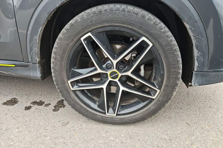 Used Roewe RX5 New Energy 2021 ePLUS National Trend Ronglin Luxury Edition Right Front Wheel Hub