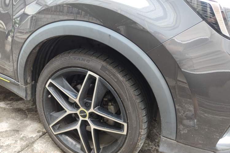 Used Roewe RX5 New Energy 2021 ePLUS National Trend Ronglin Flagship Edition Right Front Wheel Hub