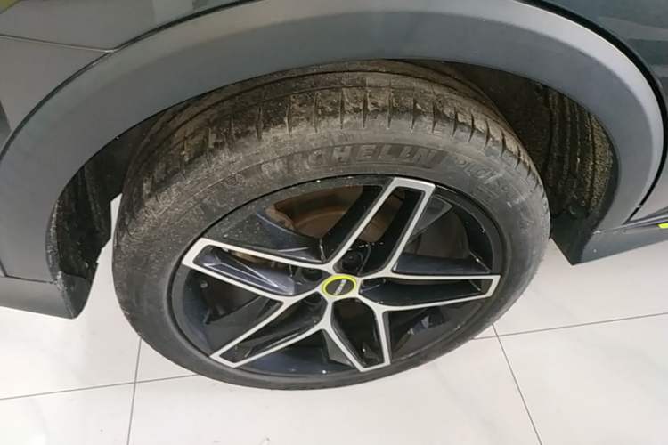 Used Roewe RX5 New Energy 2021 ePLUS National Trend Ronglin Luxury Edition Right Rear Wheel Hub