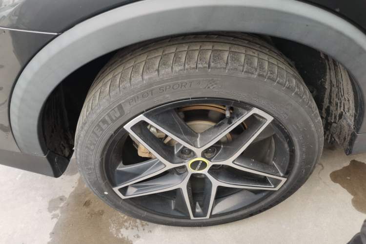 Used Roewe RX5 New Energy 2021 ePLUS National Trend Ronglin Luxury Edition Right Rear Wheel Hub