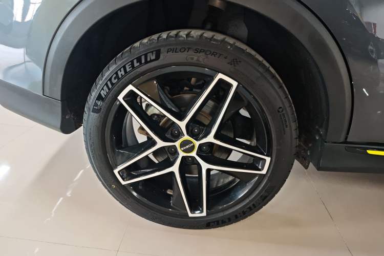 Used Roewe RX5 New Energy 2021 ePLUS National Trend Ronglin Flagship Edition Right Rear Wheel Hub
