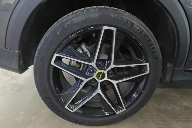 Used Roewe RX5 New Energy 2021 ePLUS National Trend Ronglin Luxury Edition Right Rear Wheel Hub