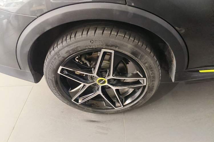 Used Roewe RX5 New Energy 2021 ePLUS National Trend Ronglin Luxury Edition Right Rear Wheel Hub