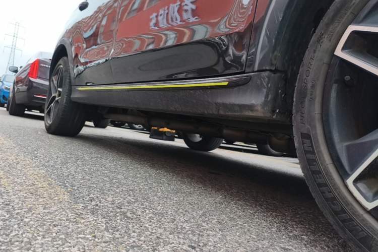 Used Roewe RX5 New Energy 2021 ePLUS National Trend Ronglin Luxury Edition Right Side Sill