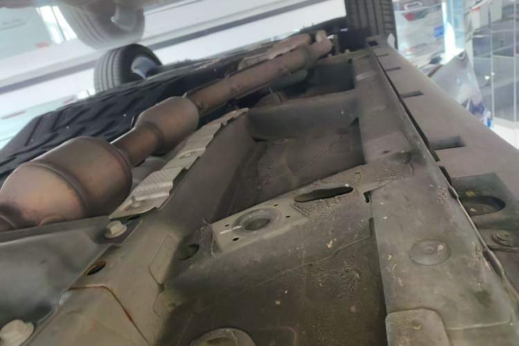 Used Roewe RX5 New Energy 2021 ePLUS National Trend Ronglin Luxury Edition Right Side Sill