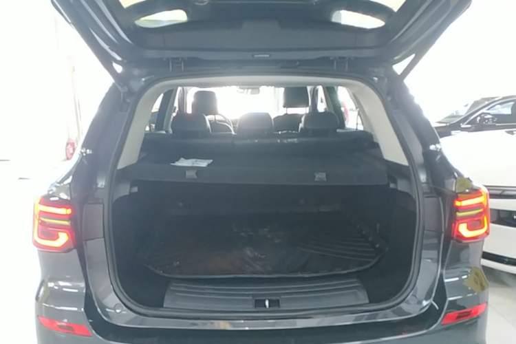 Used Roewe RX5 New Energy 2021 ePLUS National Trend Ronglin Luxury Edition Trunk
