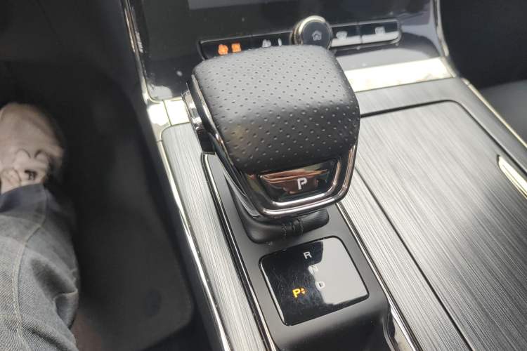 Used Roewe RX5 New Energy 2021 ePLUS National Trend Ronglin Luxury Edition Gear Lever