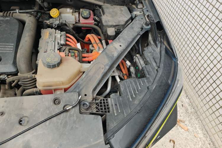 Used Roewe RX5 New Energy 2021 ePLUS National Trend Ronglin Luxury Edition Engine Bay Left