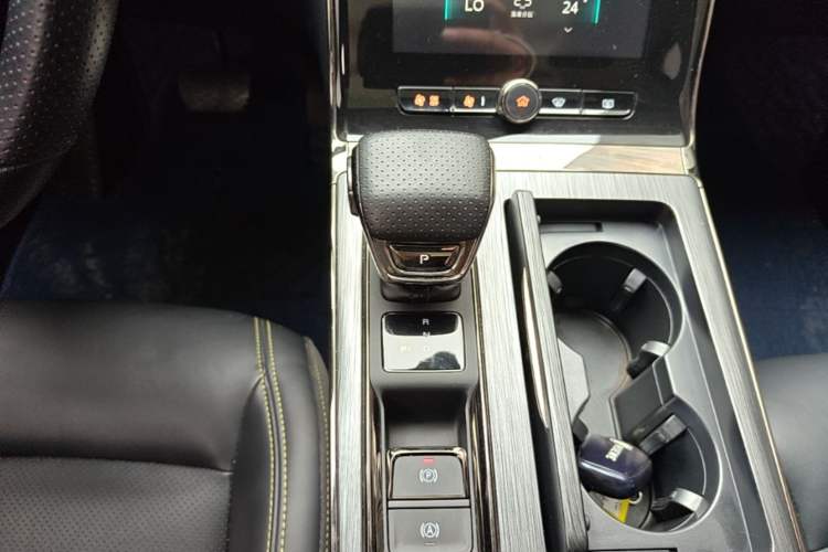 Used Roewe RX5 New Energy 2021 ePLUS National Trend Ronglin Luxury Edition Gear Lever