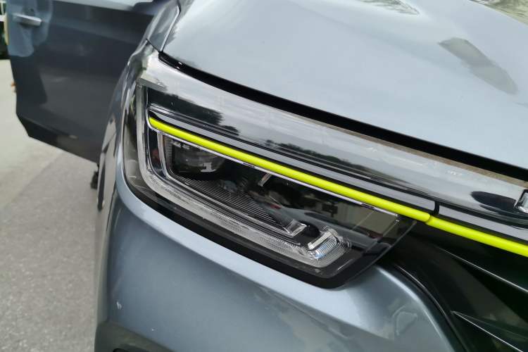 Used Roewe RX5 New Energy 2021 ePLUS National Trend Ronglin Flagship Edition Right Front Headlight