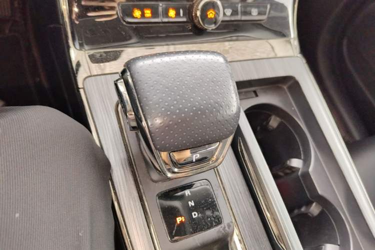 Used Roewe RX5 New Energy 2021 ePLUS National Trend Ronglin Luxury Edition Gear Lever