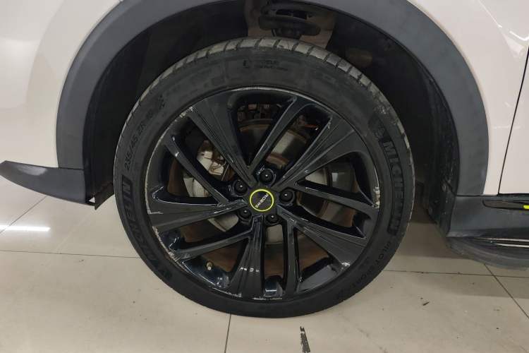 Used Roewe RX5 New Energy 2021 ePLUS National Trend Ronglin Luxury Edition Left Front Wheel Hub