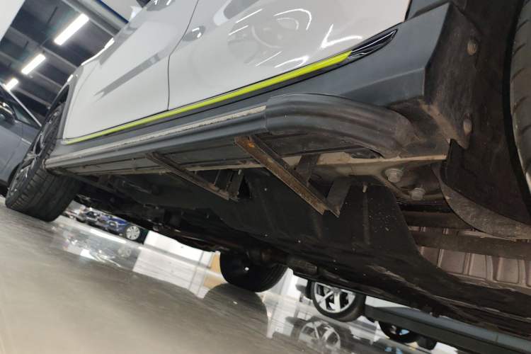 Used Roewe RX5 New Energy 2021 ePLUS National Trend Ronglin Luxury Edition Left Side Sill