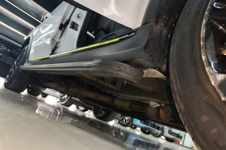Used Roewe RX5 New Energy 2021 ePLUS National Trend Ronglin Luxury Edition Right Side Sill